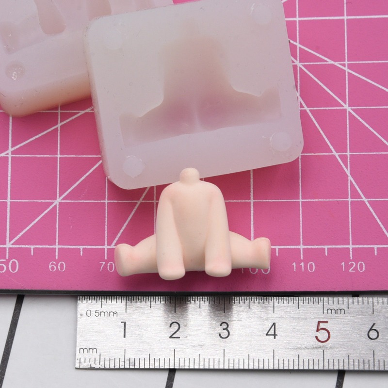 Q Version Cartoon Open-legged  - Diy Q recension och pris